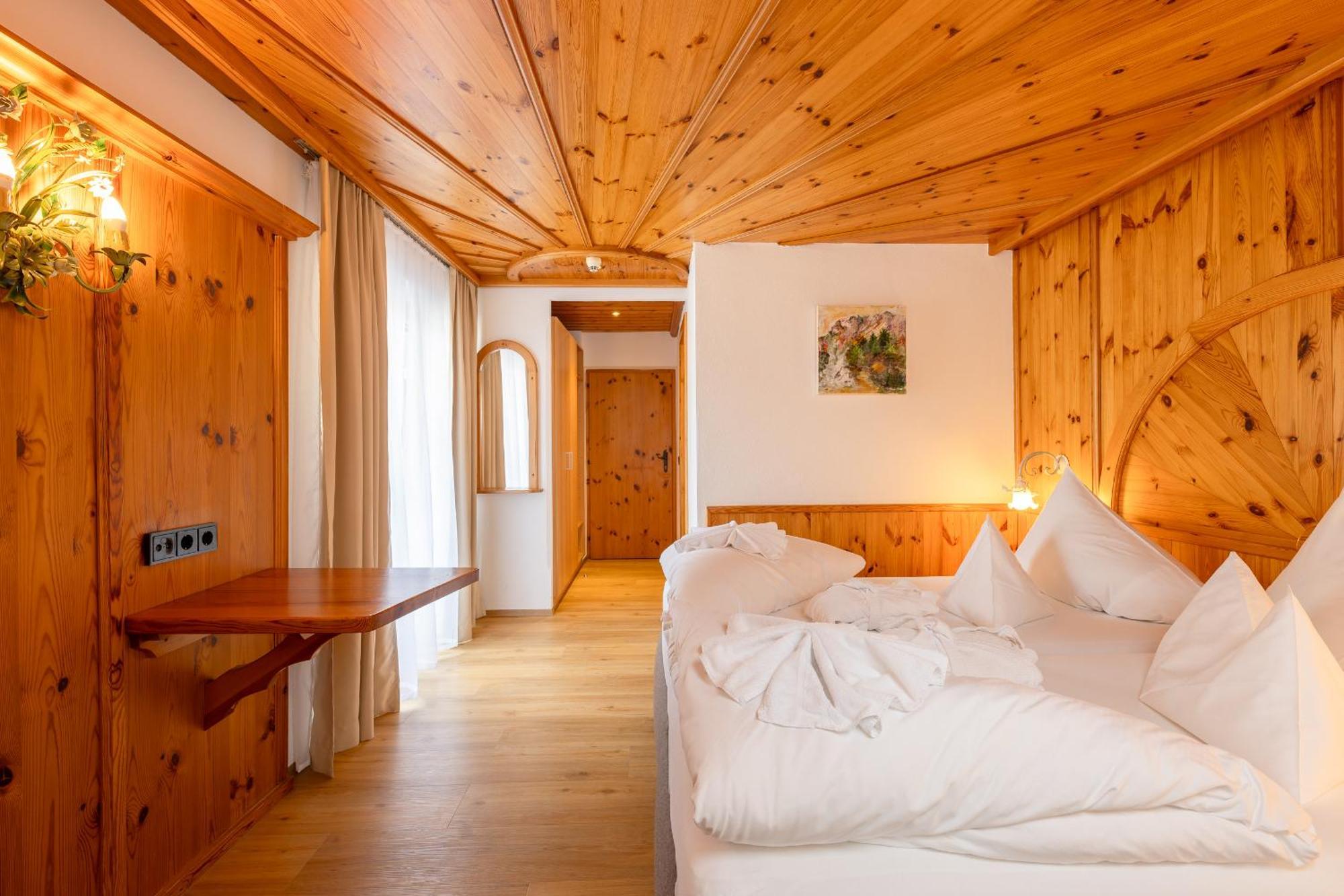 Berghof Hotel 4*